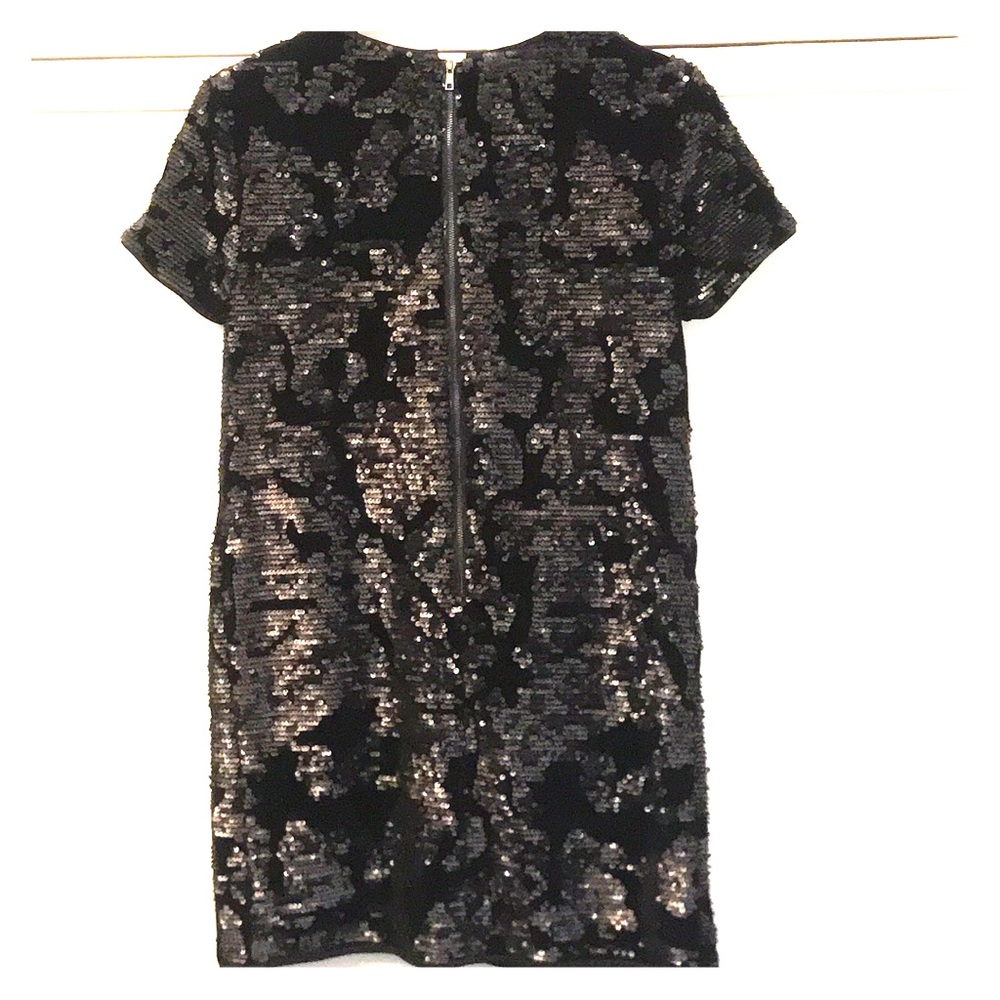 Shift dress